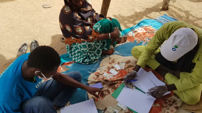 استخدمت منظمة Action Contre La Fam مدفوعات ARC لتوزيع الأموال والطعام في السنغال